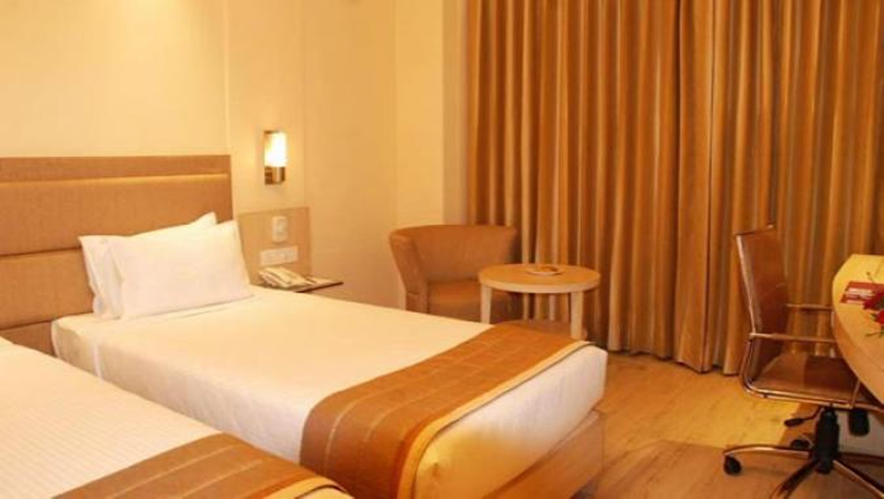 Sarovar Portico Naraina, Hotel Νέο Δελχί Εξωτερικό φωτογραφία