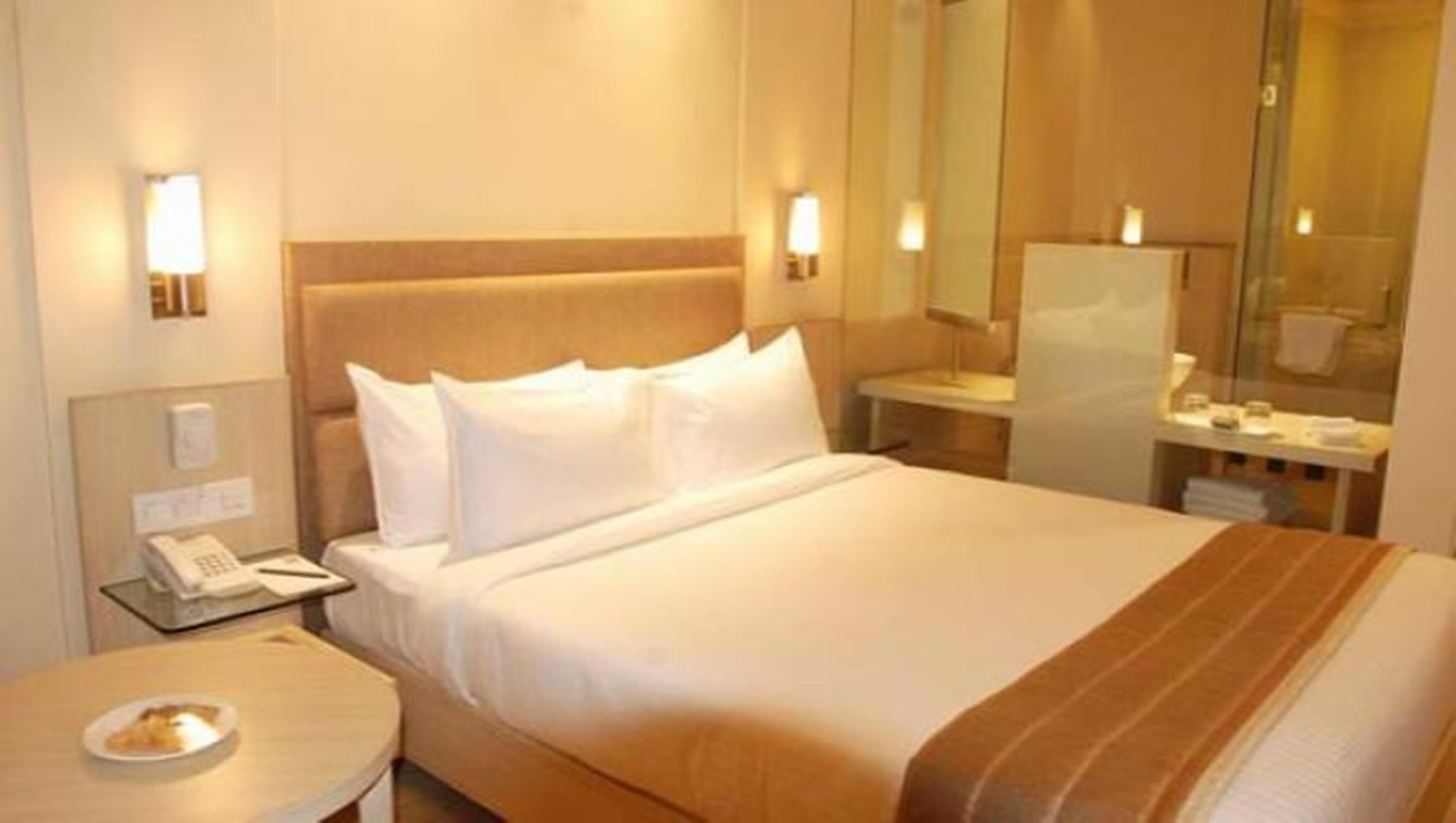 Sarovar Portico Naraina, Hotel Νέο Δελχί Εξωτερικό φωτογραφία