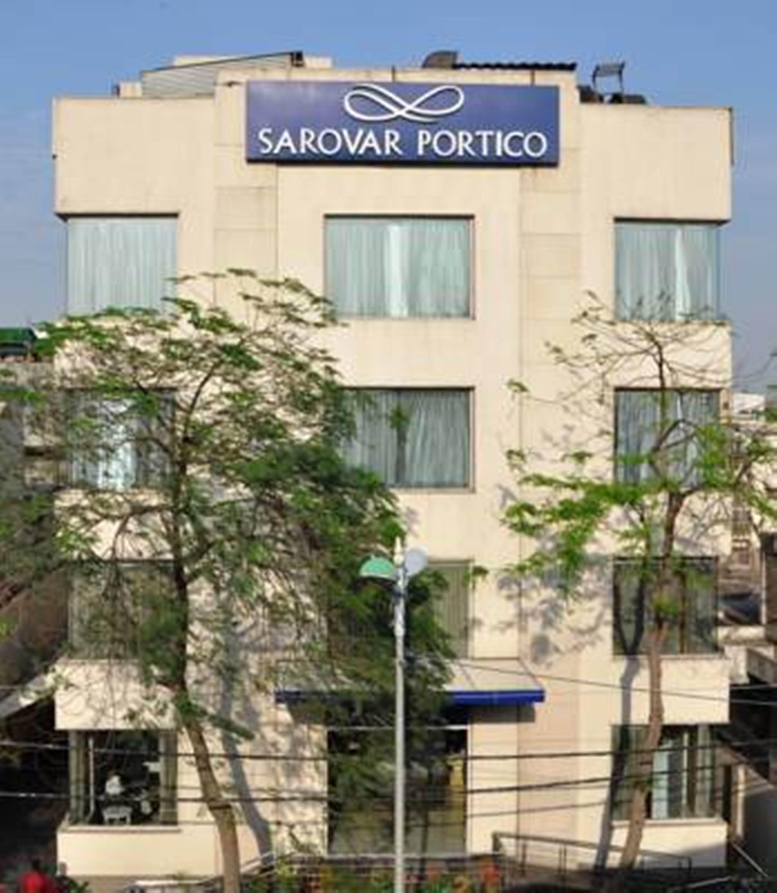Sarovar Portico Naraina, Hotel Νέο Δελχί Εξωτερικό φωτογραφία