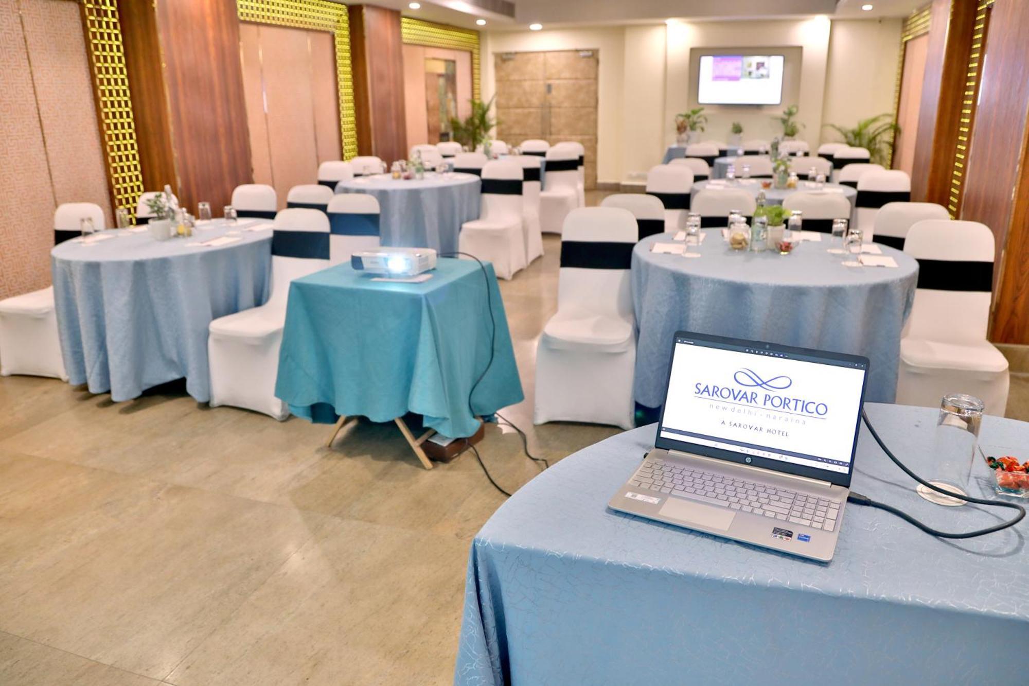 Sarovar Portico Naraina, Hotel Νέο Δελχί Εξωτερικό φωτογραφία