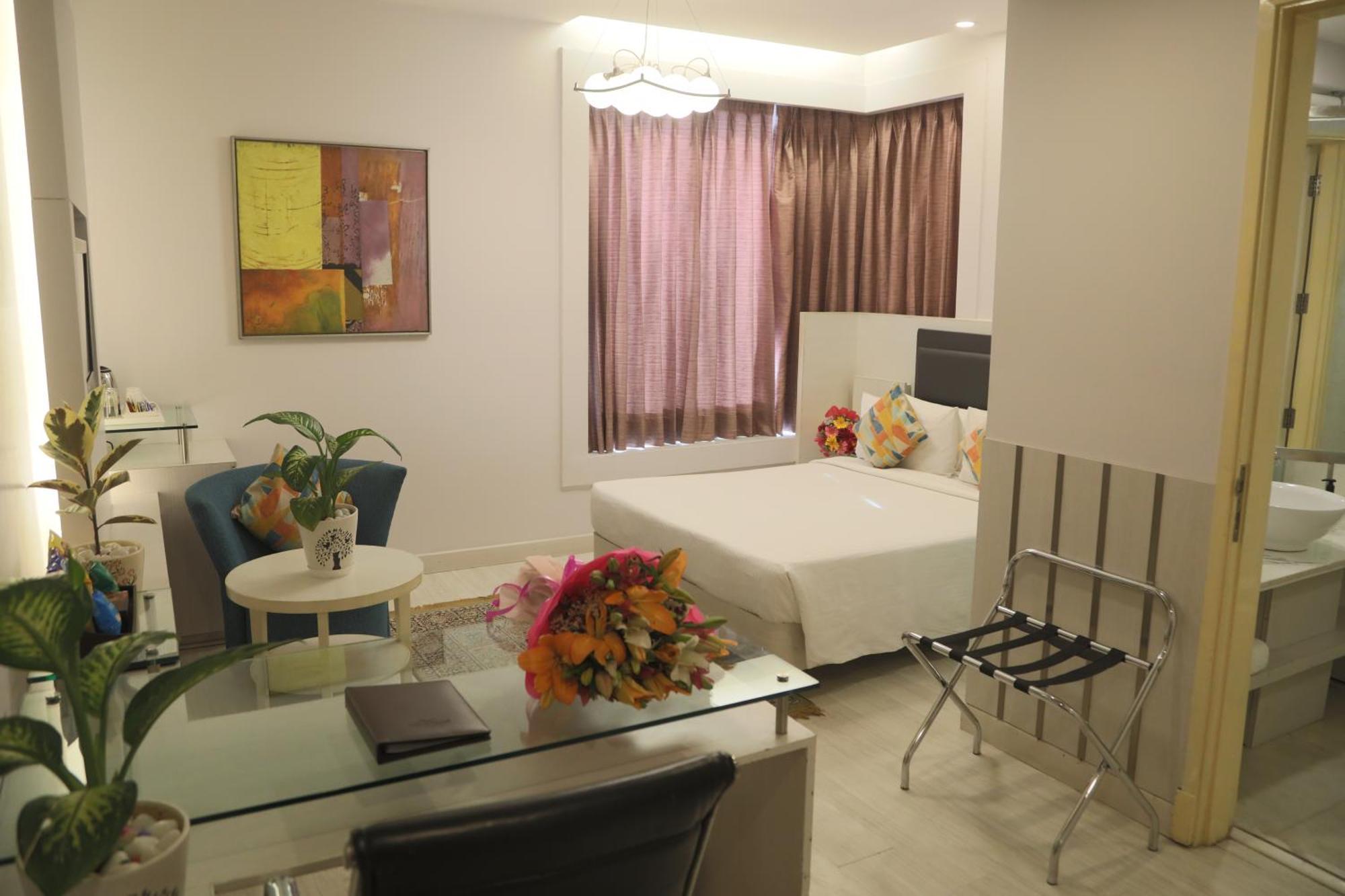 Sarovar Portico Naraina, Hotel Νέο Δελχί Εξωτερικό φωτογραφία