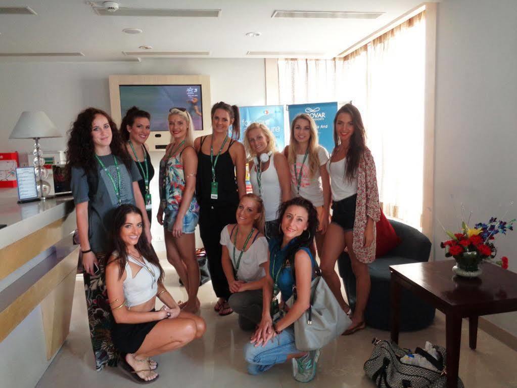 Sarovar Portico Naraina, Hotel Νέο Δελχί Εξωτερικό φωτογραφία